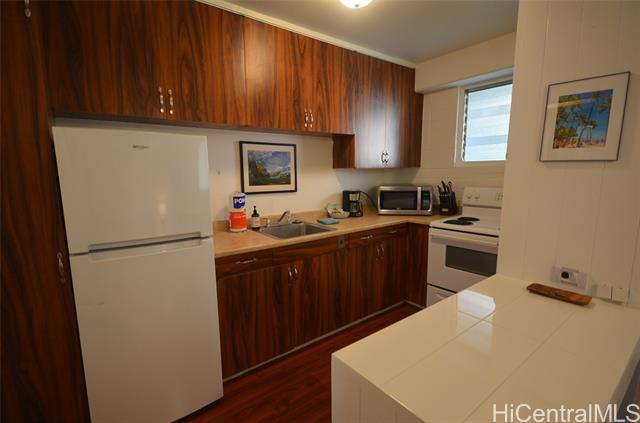 Photo #7: 202423509 Listing 