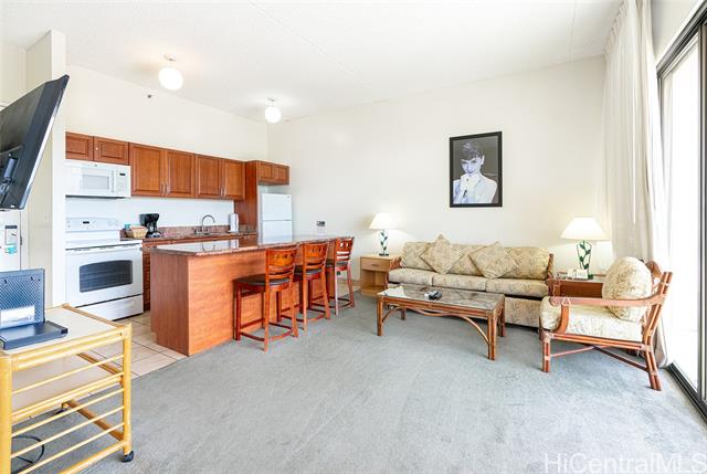 Photo #9: 202423708 Listing 