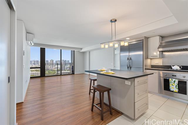 Browse Active CAPITOL PLACE Condos For Sale