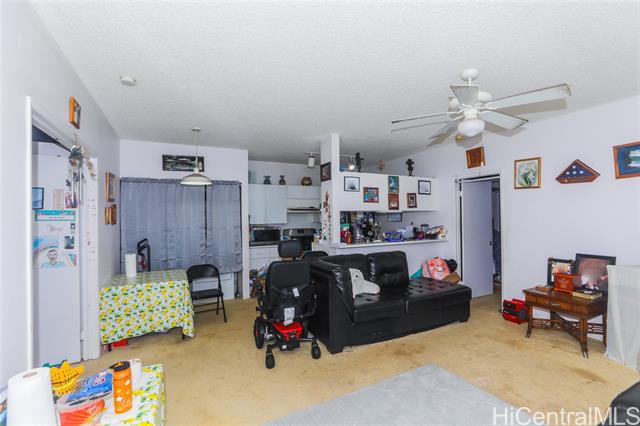 Photo #5: 202424266 Listing 