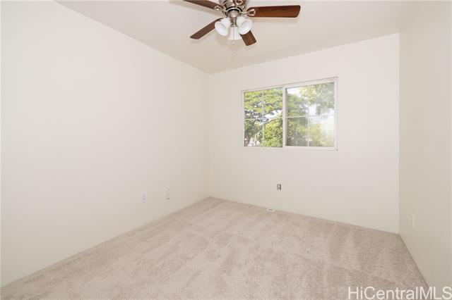 Photo #17: 202424423 Listing 