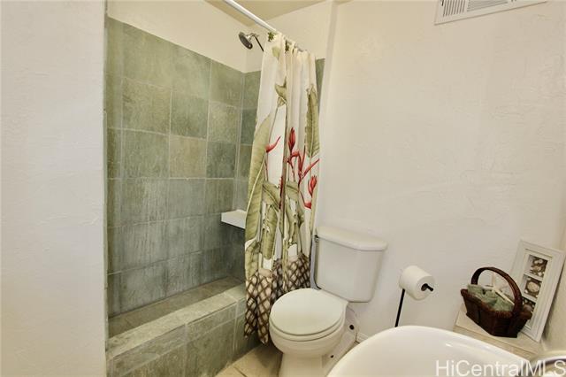 Photo #13: 202424437 Listing 