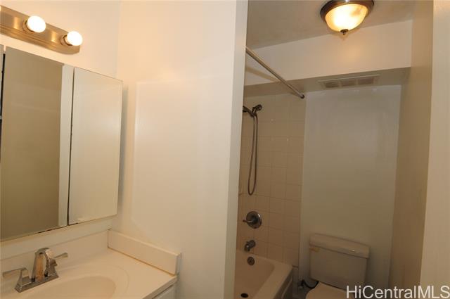 Photo #13: 202424457 Listing 