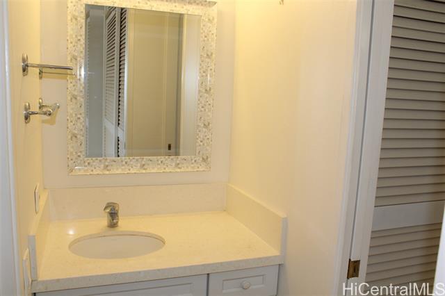 Photo #10: 202424755 Listing 