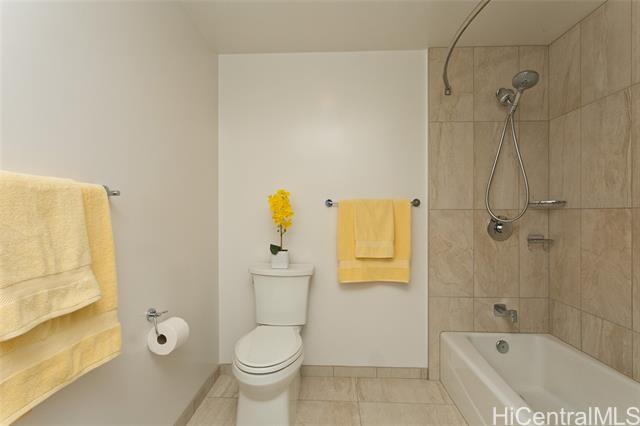 Photo #17: 202426132 Listing 